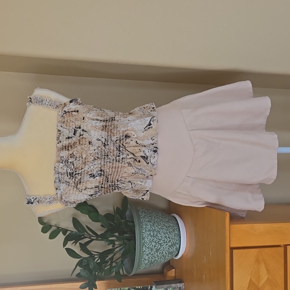 Smocked Tank Top - Picture 2 of 8